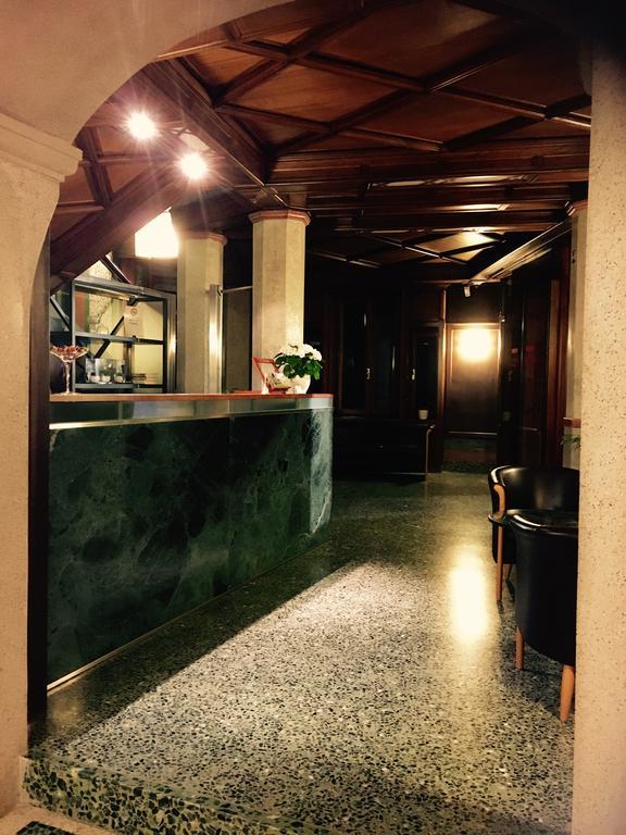 Dimora Del Barone Romagnano Sesia Exterior foto
